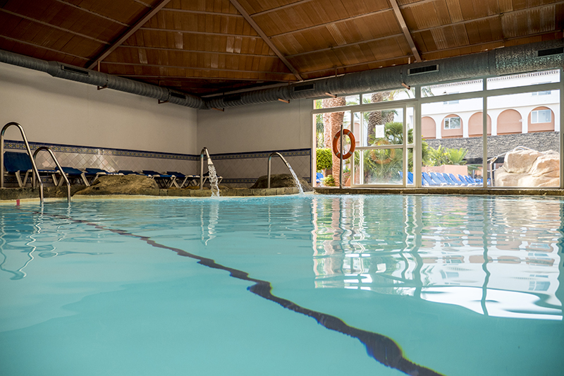 065_alta_dhroquetas Piscina cubierta.jpg